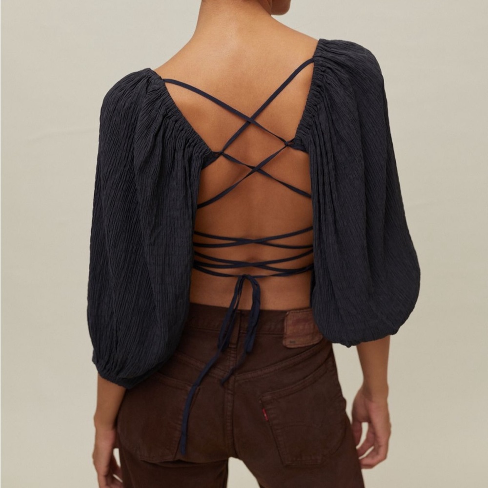 Open back blouse with puffy sleeves